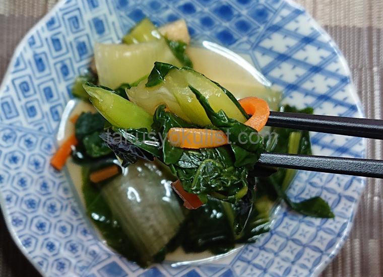 わんまいる「健幸ディナー」｜瀬戸内海産太刀魚の南蛮漬けセットの小松菜と人参のおひたし